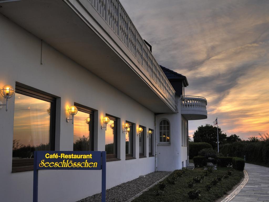 Hotel Seeschloesschen Hohwacht Exterior foto